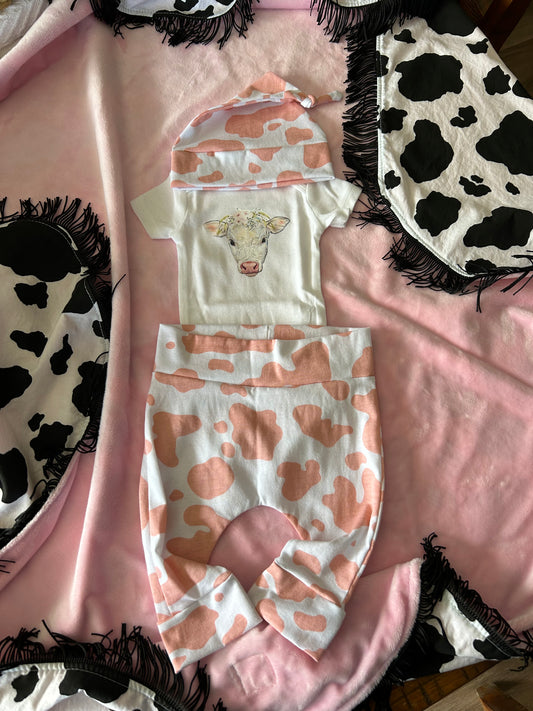 0-3 Month 4 Piece Newborn Blanket Layette Gift Set Pink Cow Print Minky