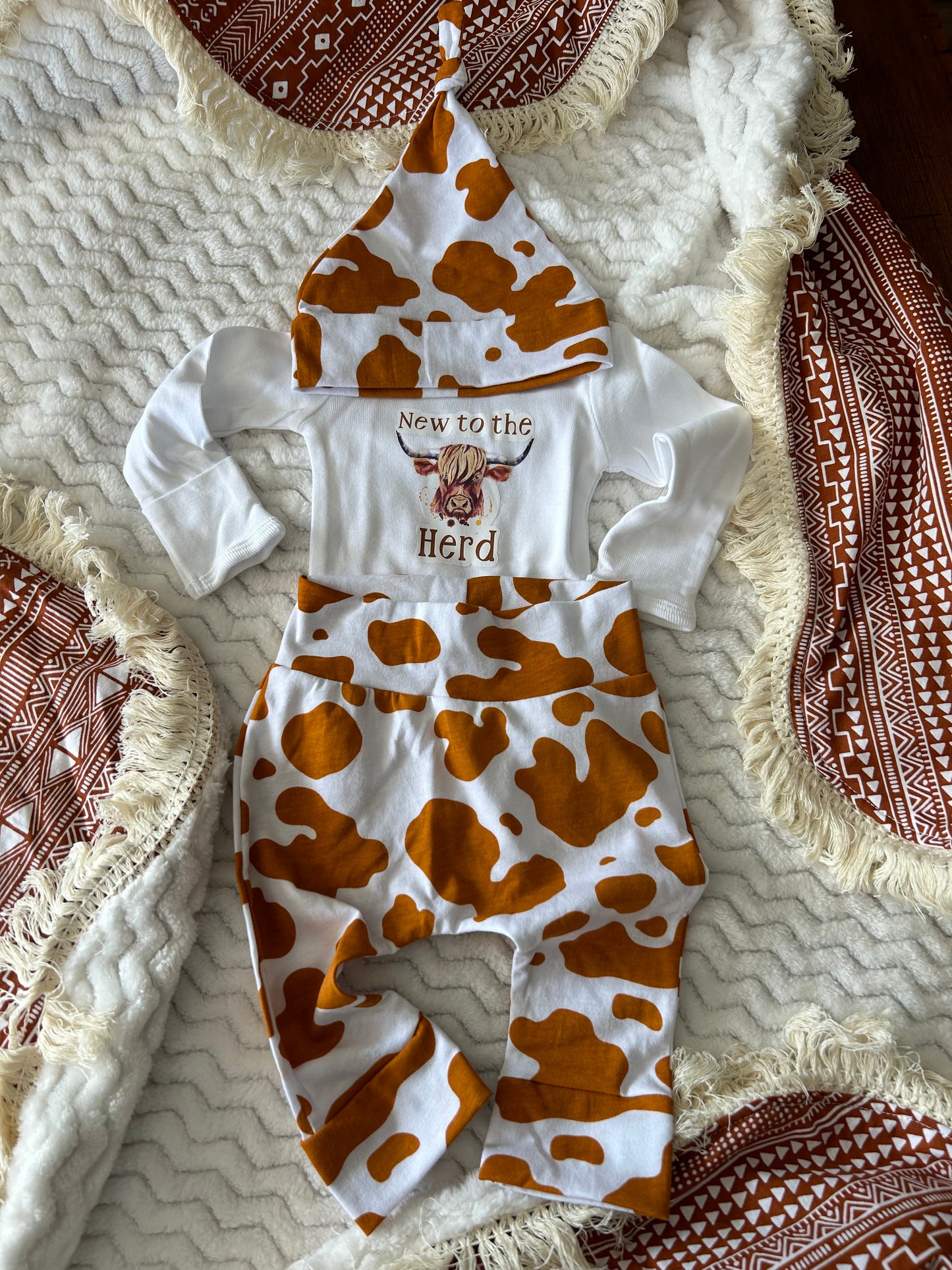 0-3 Month 4 Piece Baby Blanket Layette Gift Set Aztec Rust Cow Print